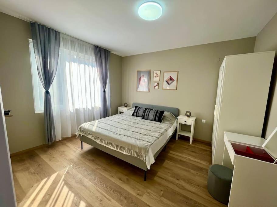 Sea Garden Apartment Burgas Esterno foto